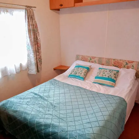 Joasia I Maciek Bungalowy ヤロスワビエツ