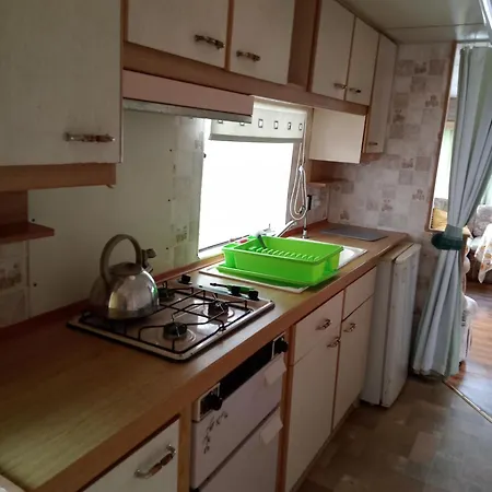 キャンプ場 Joasia I Maciek Bungalowy *
